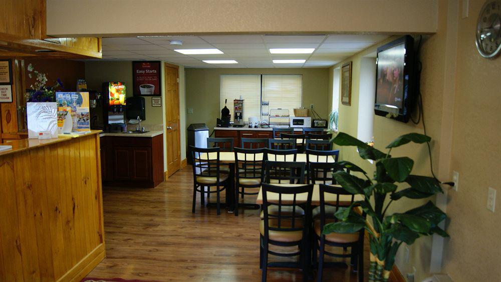 会展中心伊克诺套房酒店 蓋特林堡 外观 照片